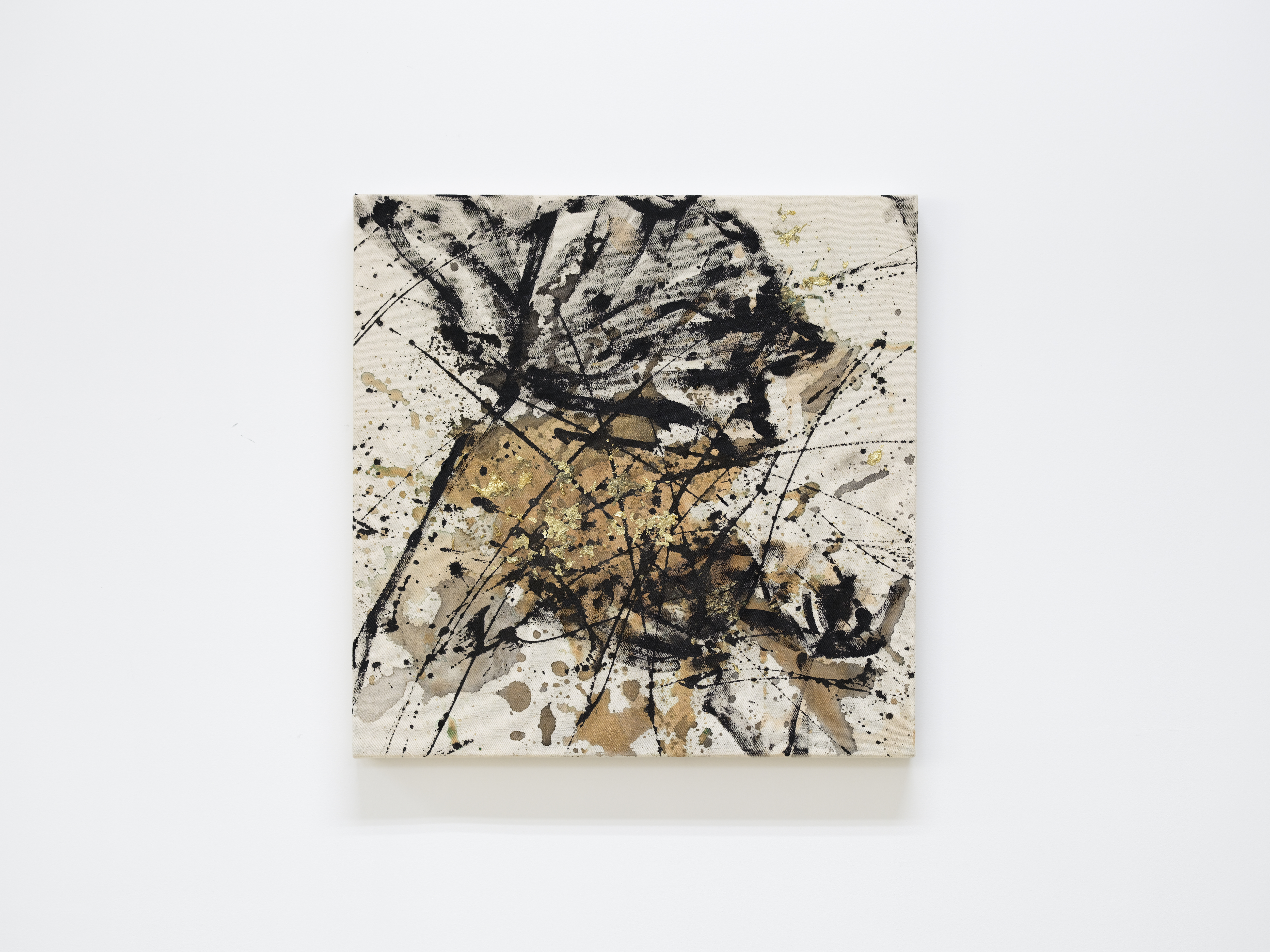 Jeana Zhenyu Zhang, Savoring 2, 2026, acrylic on linen with gold leaf