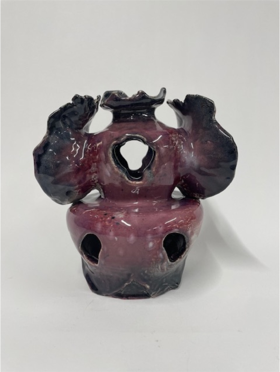 Julia Shen, Untitled, 2024, Ceramic